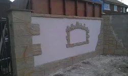 Bit of wallcrete over Weber chalk