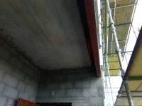 Blockwork against I beam