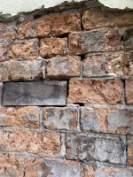 Slurry for old blown bricks