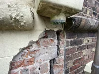 Slurry for old blown bricks