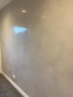 First paying Venetian wall