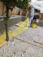 K Rend flower beds