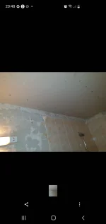 Unsupported overboading, no ceiling joist by wall