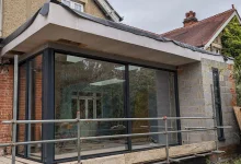 Rendering large soffit overhang