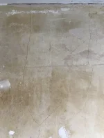 Hairline cracking