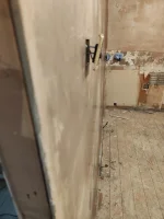 Plastered my flat, total newbie and diyer, done decent job of it tbh, pros faster and easy days work but this was my own home and project... thoughts?