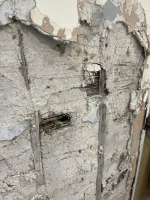 Help with straw/thatch partitioning wall.