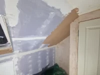Plastering over fresh plaster